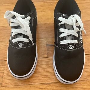 Heelys Black and White Sneakers with White Laces and Rubber Sole